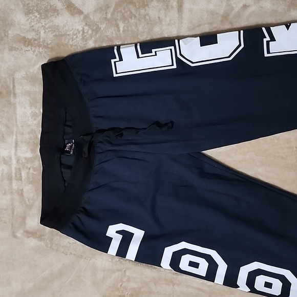 sweatpants - Picture 2 of 5